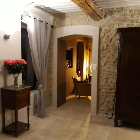 Mas La Pomarede Bed & Breakfast 5*