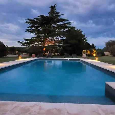 Bed & Breakfast Mas La Pomarede Robion en Luberon